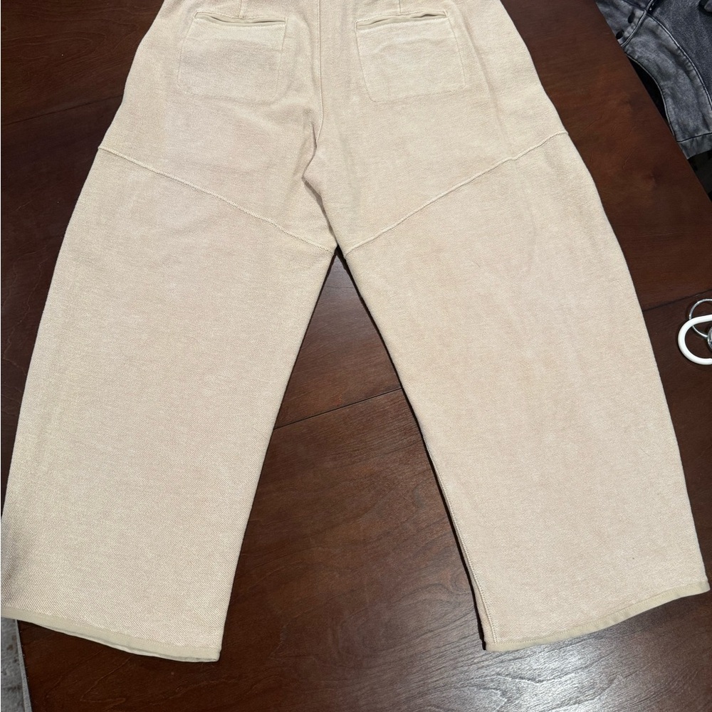 Three Bird Nest - Stylish Cream Women's Barrel Pants - Picture 11 of 11